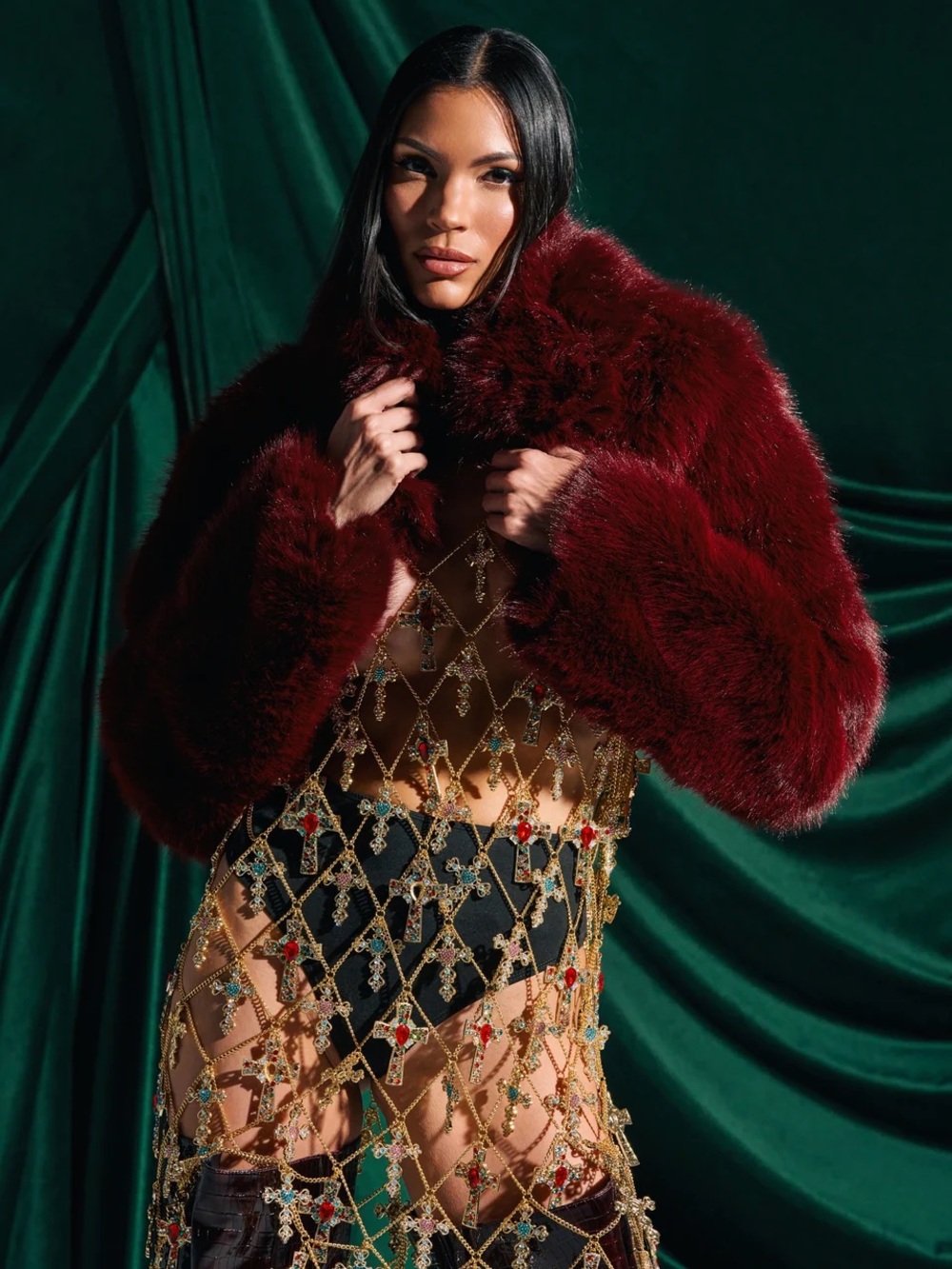 Akira LEILA ULTRA CROP FAUX FUR IN BURGUNDY small